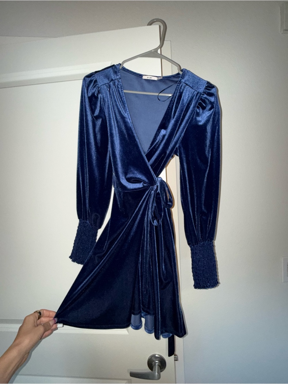 Francesca's Collections Navy Blue Velvet Long Sleeve Wrap Dress